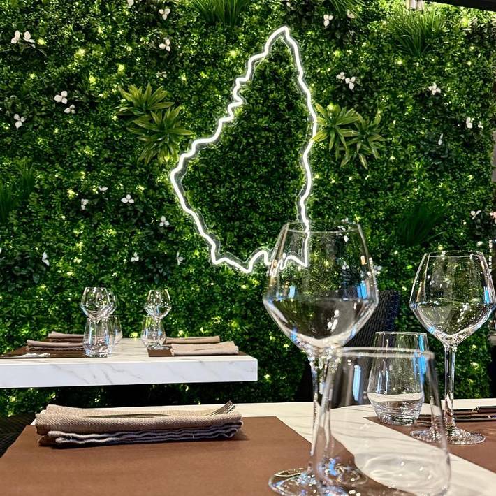 Hôtel pour 4 personnes, avec terrasse ainsi que jacuzzi et piscine, animaux acceptés à Saint-Martin-d'Ardèche - 4