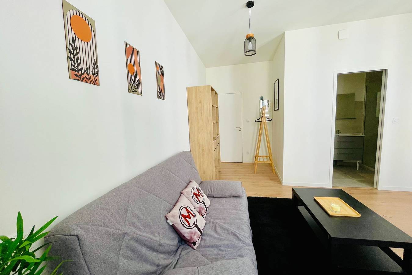 Ganzes Studio, Charming 2-Guest Studio near Ecusson in Nîmes, Nimes und Umgebung