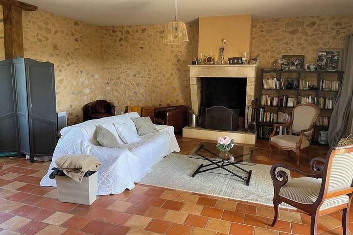 Gîte pour 8 personnes, avec jardin à Issac - 2