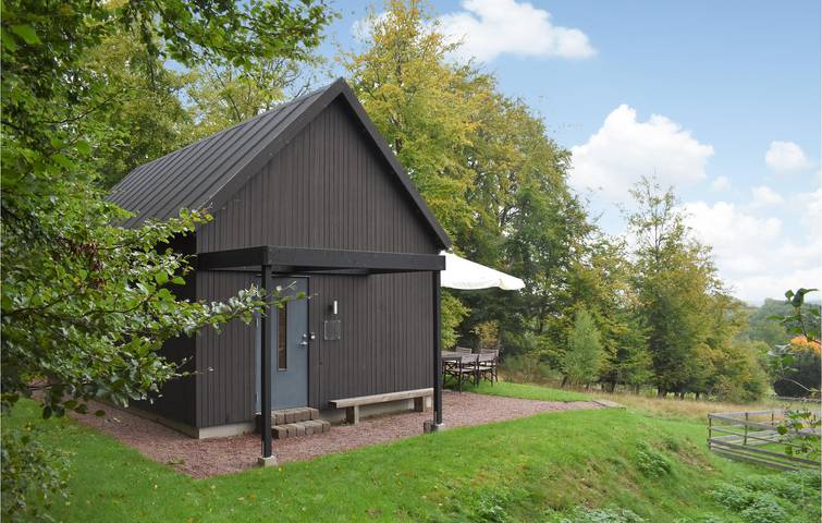 Hus för 4 Personer, med Trädgård i Kristianstad