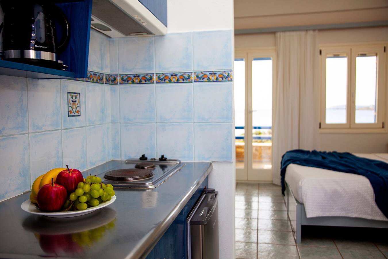Hel lejlighed, Apartment 'The Icarian Double Room' with Sea View, Wi-Fi and Air Conditioning in Paros