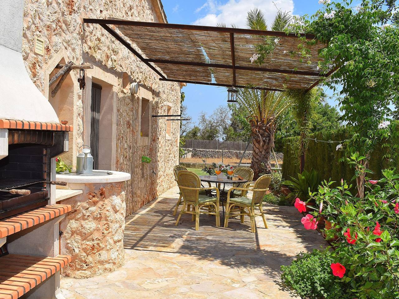 Geräumiges Landhaus mit privatem Pool in Santa Margalida in Santa Margalida, Mallorca Norden