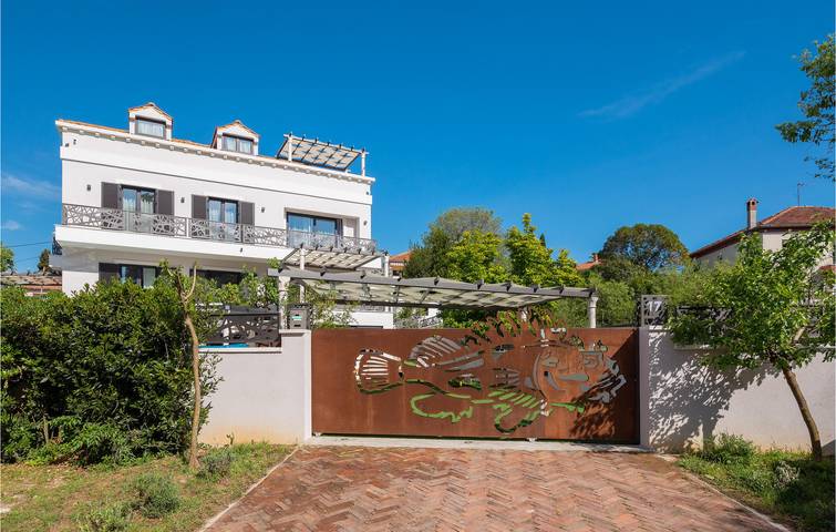 Ferienhaus für 16 Personen, mit Terrasse und Pool sowie Garten und Sauna, mit Haustier - 1