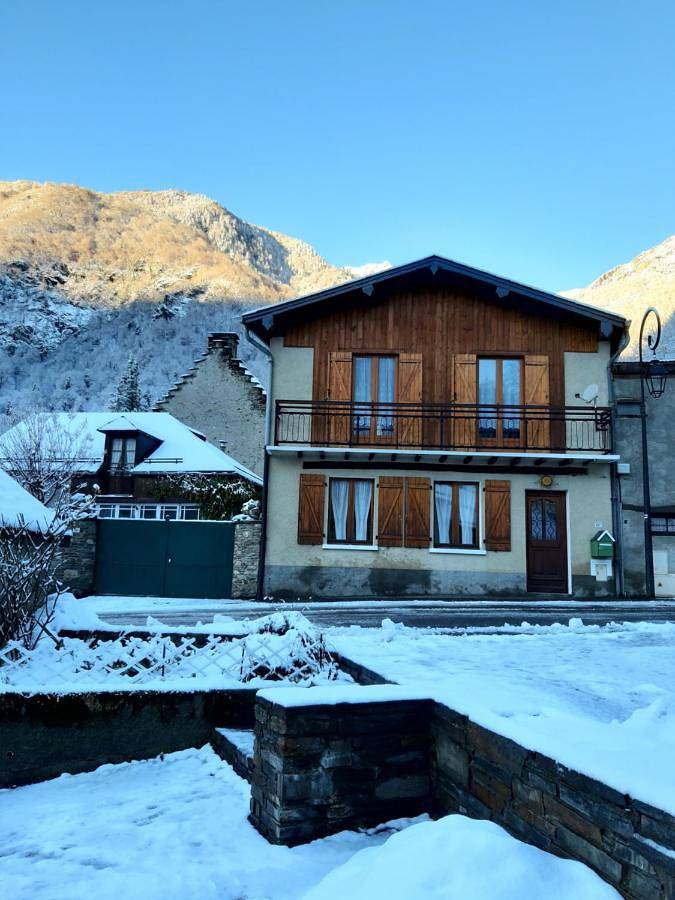 Location de vacances pour 4 personnes, avec vue et balcon, animaux acceptés à Cier-de-Luchon - 3