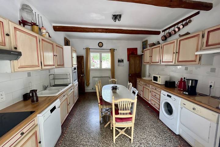 Mas provencal à la campagne, avec climatisation et piscine, proche Avignon in Monteux, Vaucluse