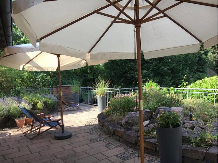 Ganze Wohnung, Landhaus Wiesemann - Parkappartements & Dependance - Low-Budget-Mansardenzimmer in Willingen, die Mittelgebirge