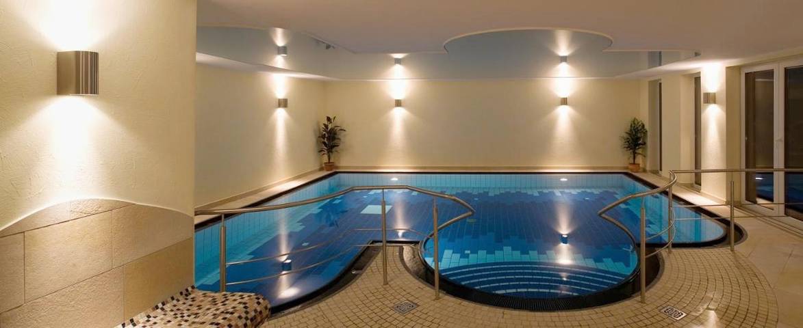 Hotel, mit Terrasse und Garten sowie Pool und Sauna in Bad Arolsen - 2