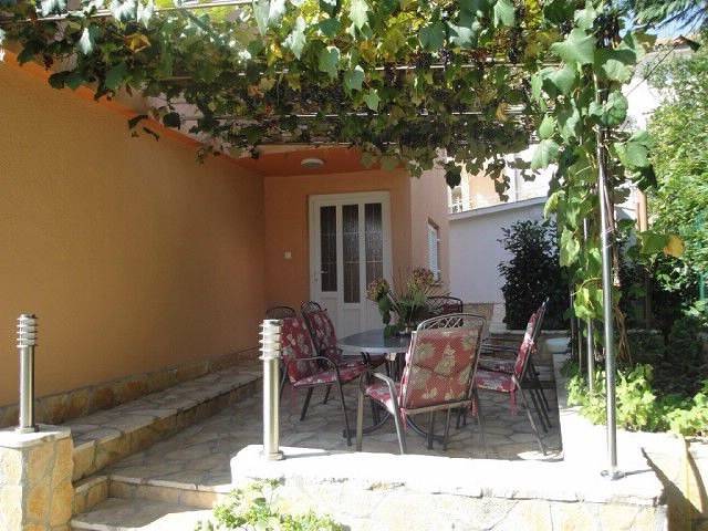 Entire apartment, Apartments Nidisa in Čižići, Krk