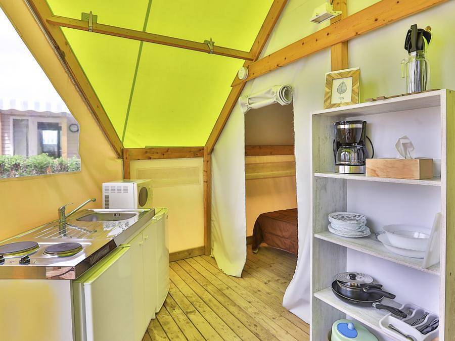 Camping l'Atlantique - Safarizelt 5 personen - Sahari 3 Zimmer 5 Personen Ohne Sanitäranlagen in Angles, Vendée