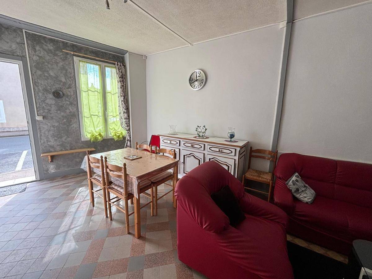 Appartement entier, Appartement près de Magny-Cours in Sancoins, Saint-Amand-Montrond