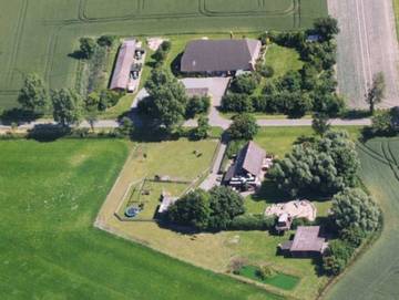 Ferienwohnung für 5 Personen, mit Garten und Terrasse, kinderfreundlich in Friedrichskoog