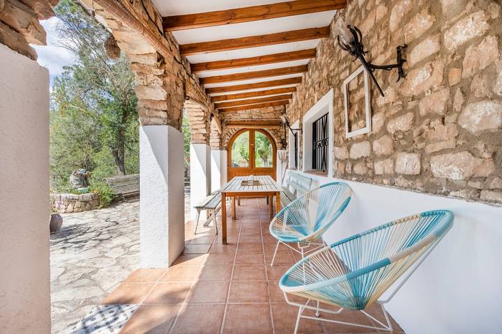 Casa rural para 14 personas, con jardín, Se admiten mascotas en Provincia de Barcelona - 3