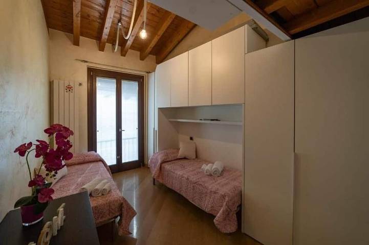 Appartamento intero, Diamond Suite in Sulzano, Catena Bresciana Occidentale