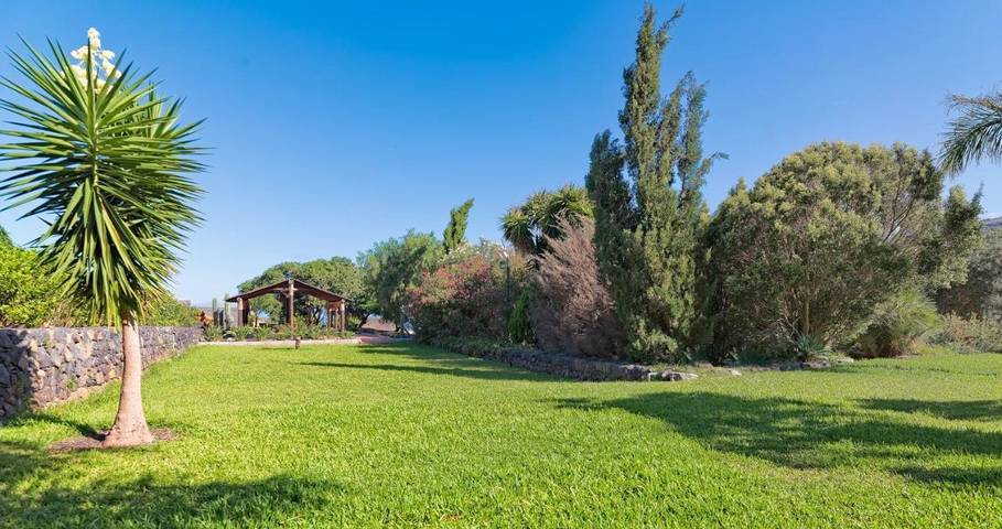 Casa rural para 3 personas, con Balcón y Terraza además de Jardín y Piscina en Güímar - 3