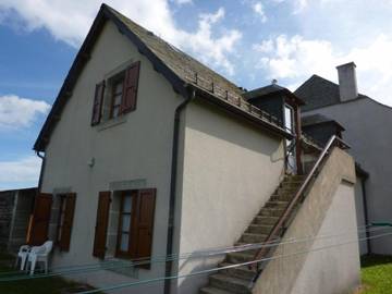 Gîte pour 4 personnes dans Laveissenet
