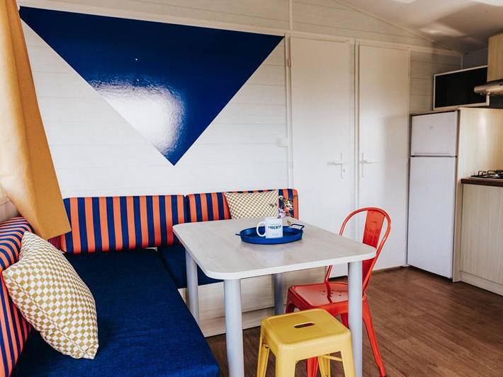 Mobil home pour 4 personnes, avec bassin pour enfant, animaux acceptés dans Landrellec - 3