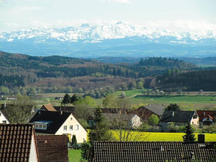 Ferienwohnung für 2 Personen, mit Balkon und Garten sowie Ausblick in Salem