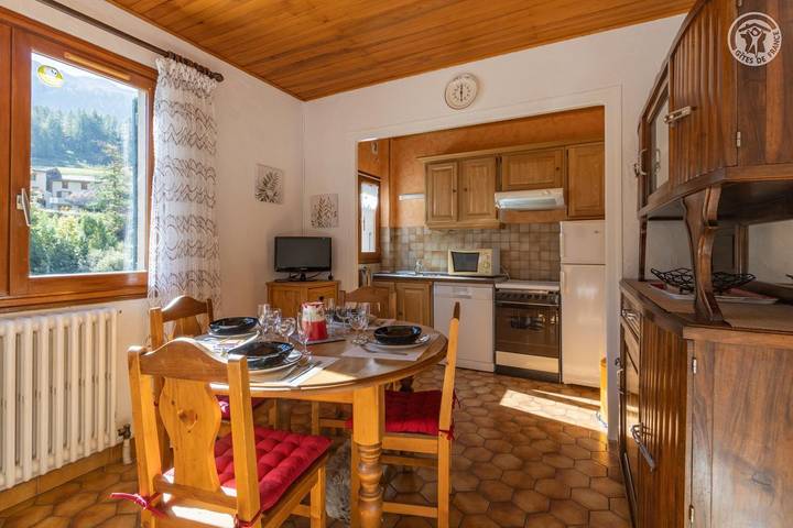 Gîte pour 4 personnes, avec jardin dans Val-Cenis - 2