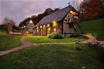 Gîte pour 4 personnes, avec jardin ainsi que balcon et sauna à Les Champeaux