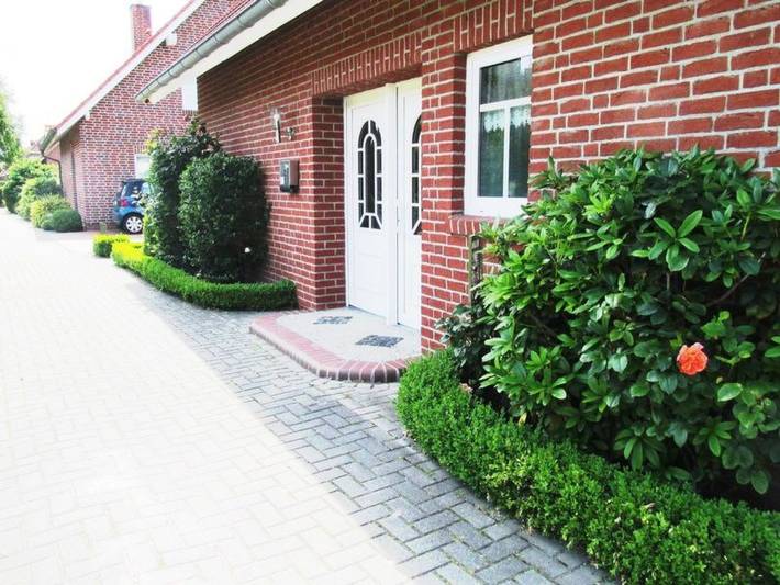 Ferienhaus für 5 Personen, mit Garten in Berumbur - 2