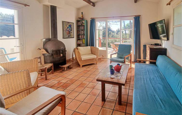 Location de vacances pour 10 personnes, avec jardin et terrasse, adapté aux familles dans Plage des Huttes - 4