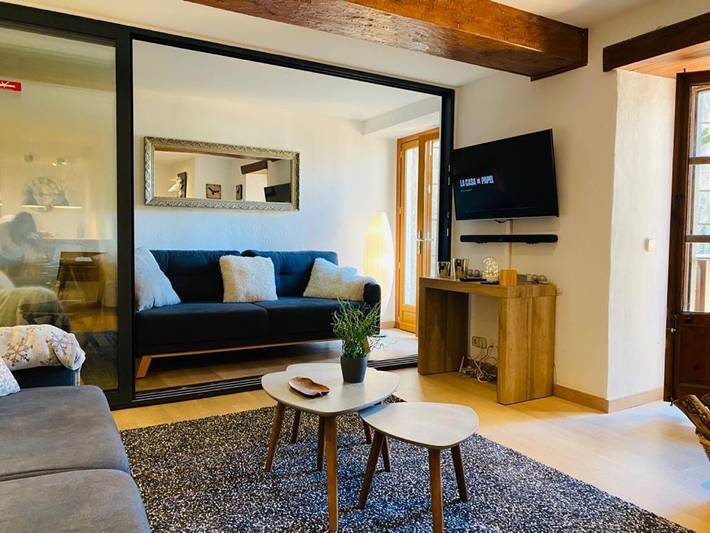 Gîte pour 6 personnes, avec jardin et vue ainsi que sauna et terrasse à Soldeu - 2