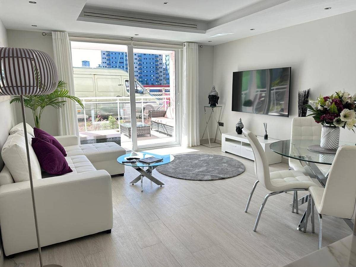 Appartement entier, Marina Club - Luxury Apartment in Ocean Village in Costa de la Luz