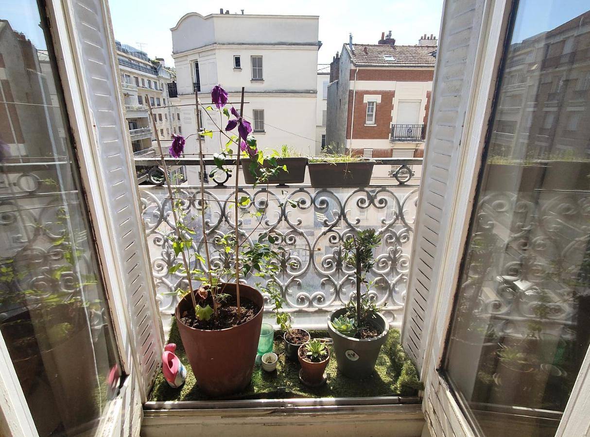 Appartement entier, Two-Bedroom Apartment in Saint-Mandé, Val-de-Marne
