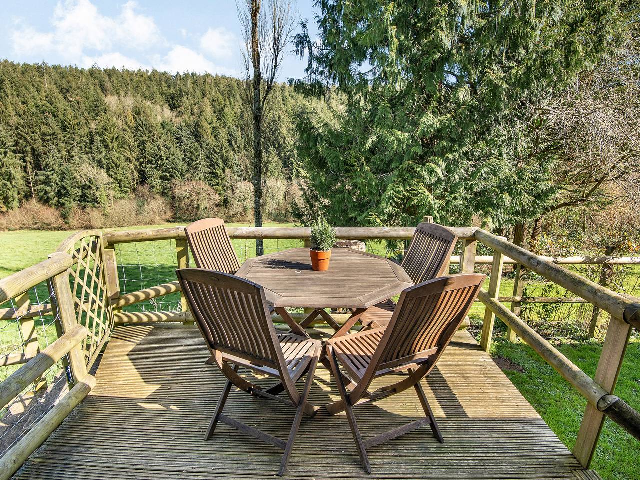 Log Cabin for 4 People in Branscombe, Devon