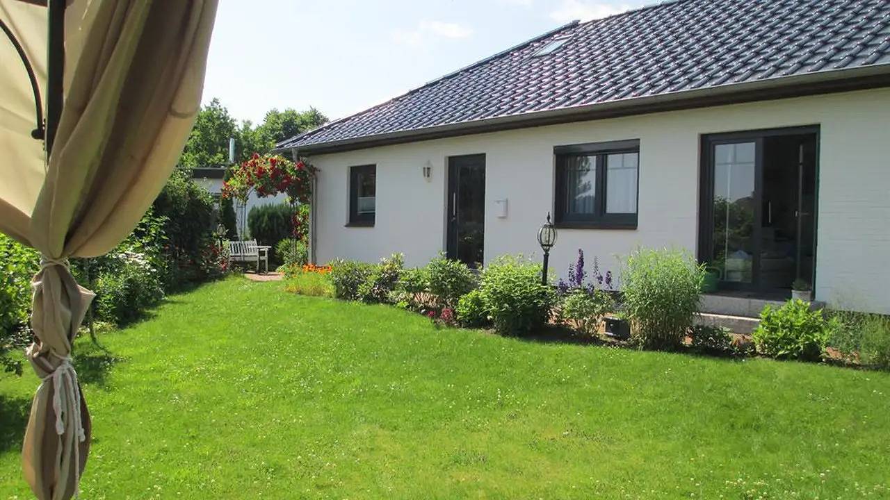 Ganze Ferienwohnung, Ferienwohnung für 3 Personen (60 m²) in Altenholz in Altenholz, Rendsburg-Eckernförde