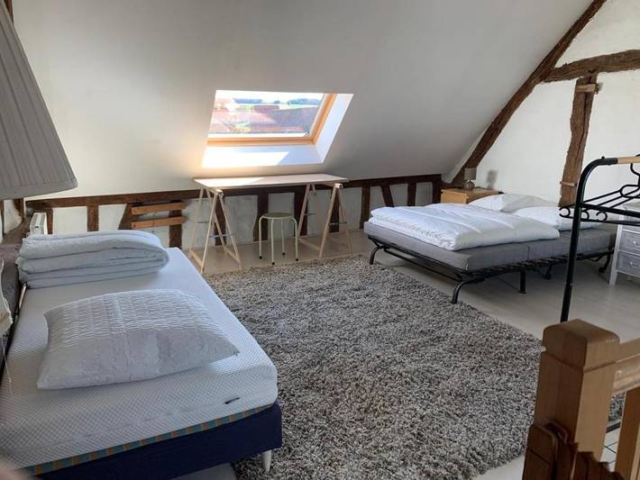 Location de vacances pour 7 personnes, avec jardin et vue, adapté aux familles à Saint-Pierre-de-Bailleul - 3