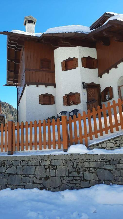 Ferienwohnung für 4 Personen, mit Ausblick und Balkon