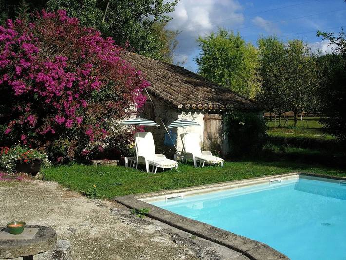 Location de vacances pour 2 personnes, avec piscine à Montaigu-de-Quercy - 2