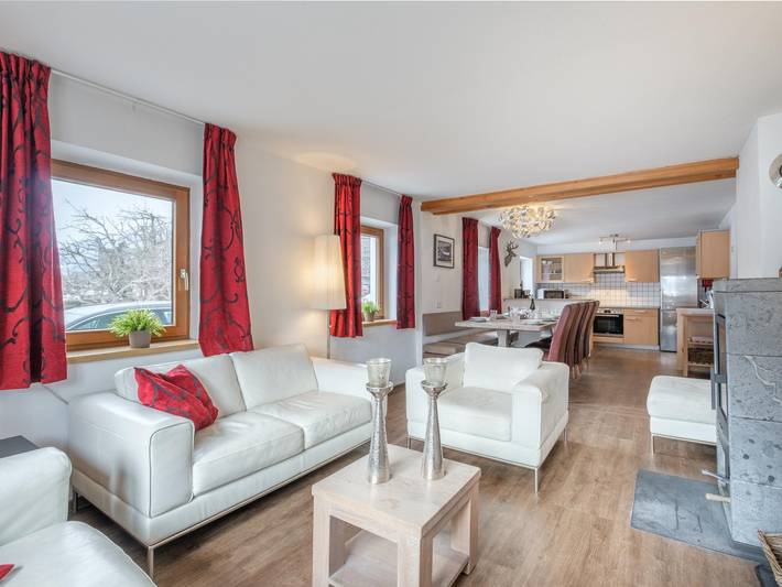 Ferienhaus für 14 Personen, mit Sauna und Whirlpool sowie Terrasse in Bramberg am Wildkogel - 3