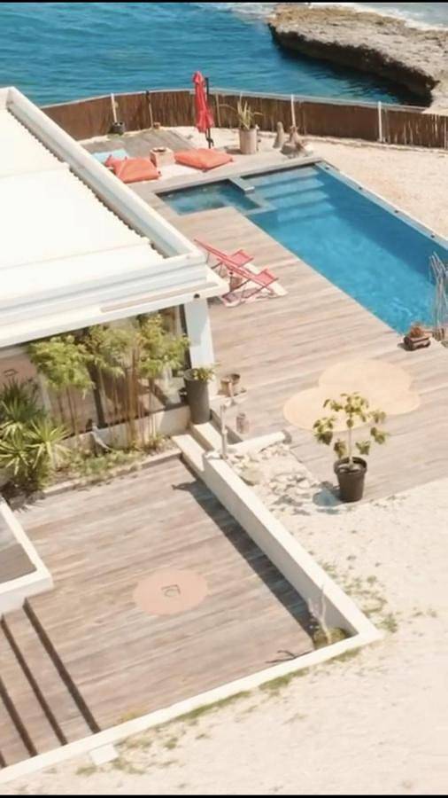 Villa pour 6 personnes, avec jacuzzi ainsi que piscine et jardin à Sausset-les-Pins - 4