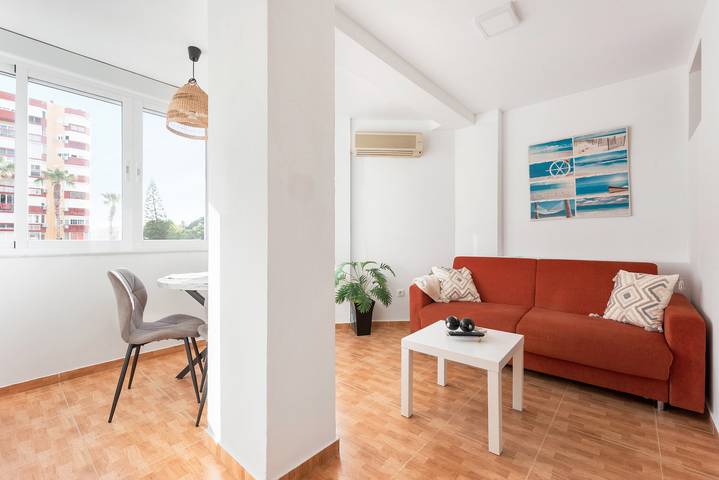 Gîte pour 4 personnes, avec jardin et bassin pour enfant à Torre del Mar - 3