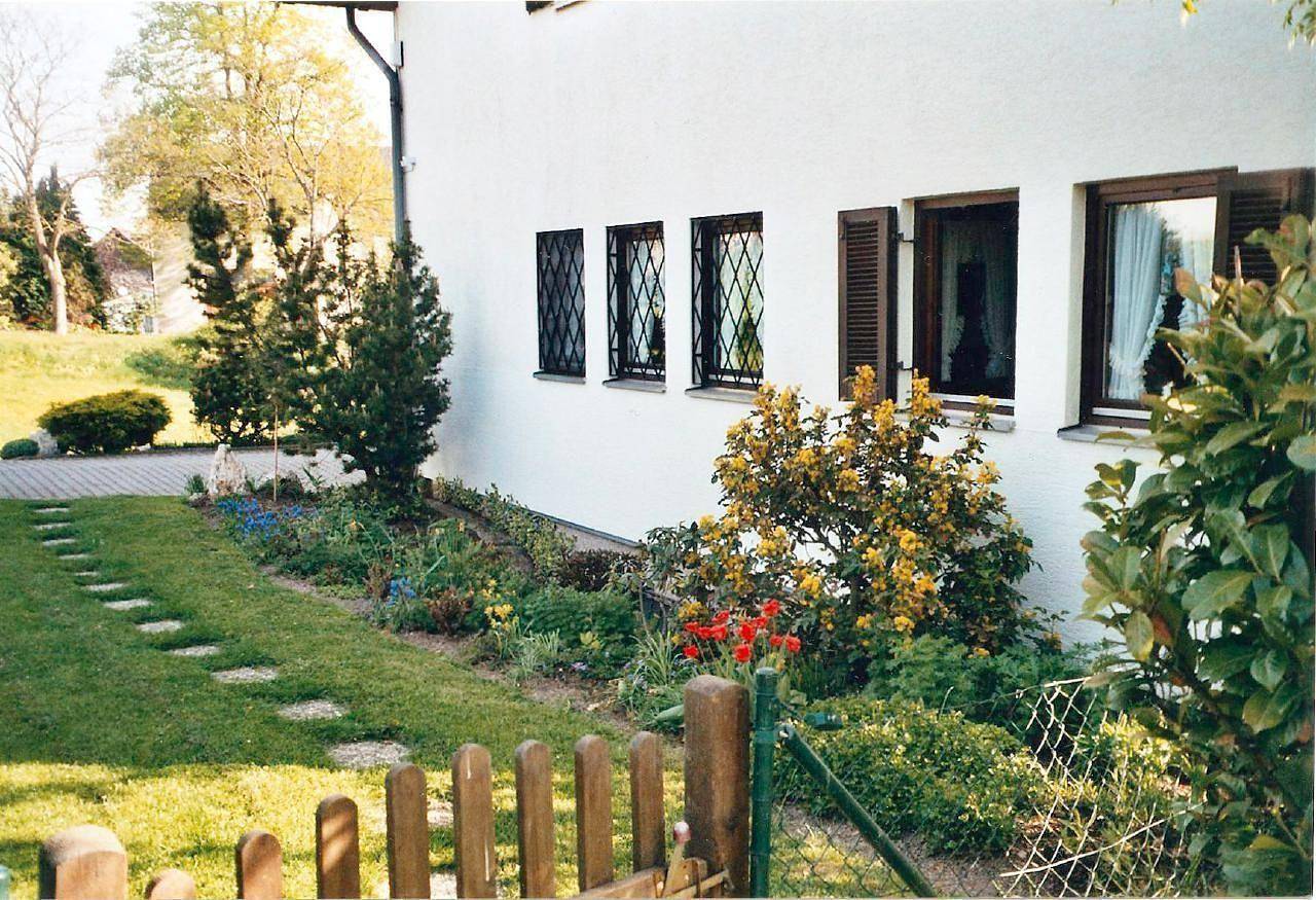 Entire holiday apartment, Holiday flat in Starkenburg in the Isartaler Landhaus in Starkenburg, Bernkastel-Kues region
