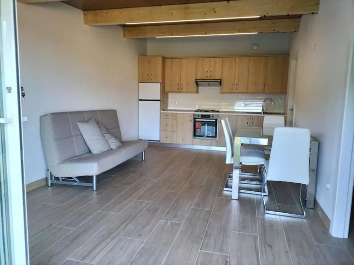 Apartamento de vacaciones para 4 personas, con jardín y jacuzzi, Familias con niños - 1