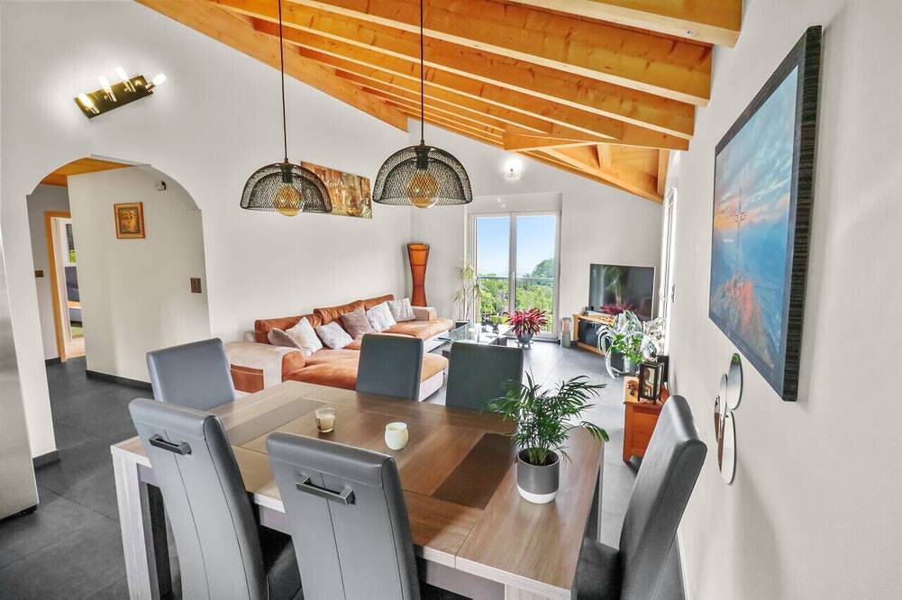 Ganze Wohnung, Accommodation with a view of the plain in Troistorrents, Portes du Soleil