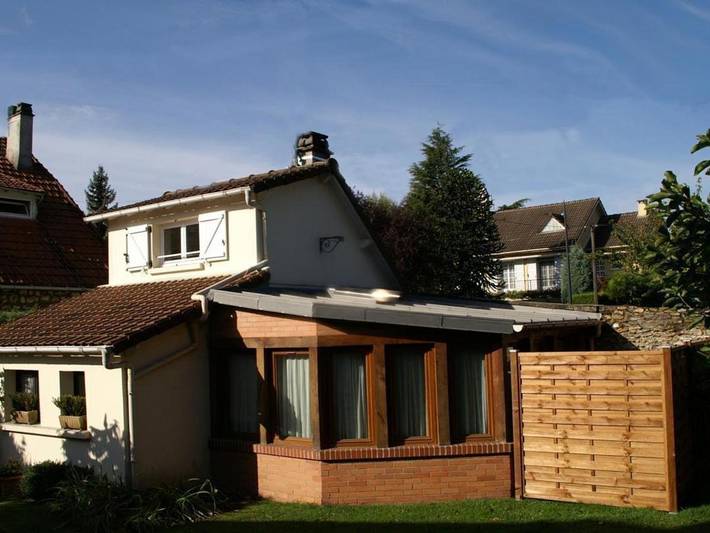 Location de vacances pour 2 personnes, avec jardin à Saint-Brice-sous-Forêt