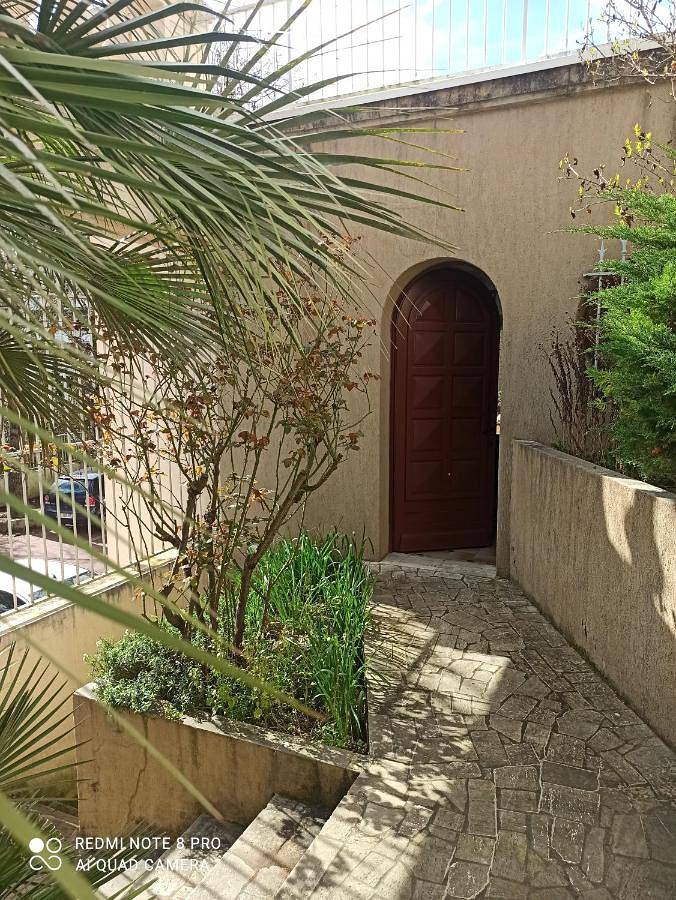Apartamento de vacaciones para 4 personas, con jardín además de terraza y vistas - 1