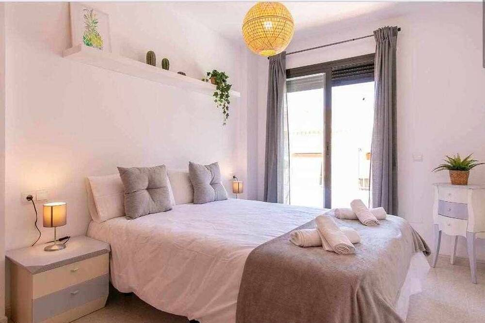 Appartamento intero, Modern two bedroom apartment in Nerja center in Nerja Centre, Nerja