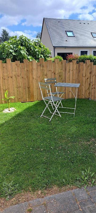 Gîte pour 2 personnes, avec jacuzzi et jardin à Saint-Loup-Hors - 2