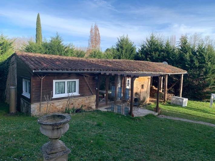 Location de vacances pour 2 personnes, avec Terrasse et Piscine à Fumel