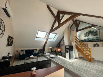 Gîte pour 6 personnes, avec jardin, animaux acceptés à La Forestière