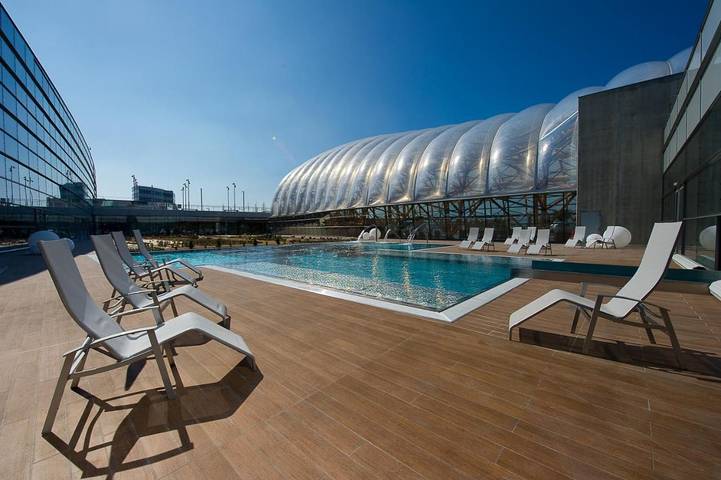 Hotel para 2 personas, con sauna además de piscina y jacuzzi - 1