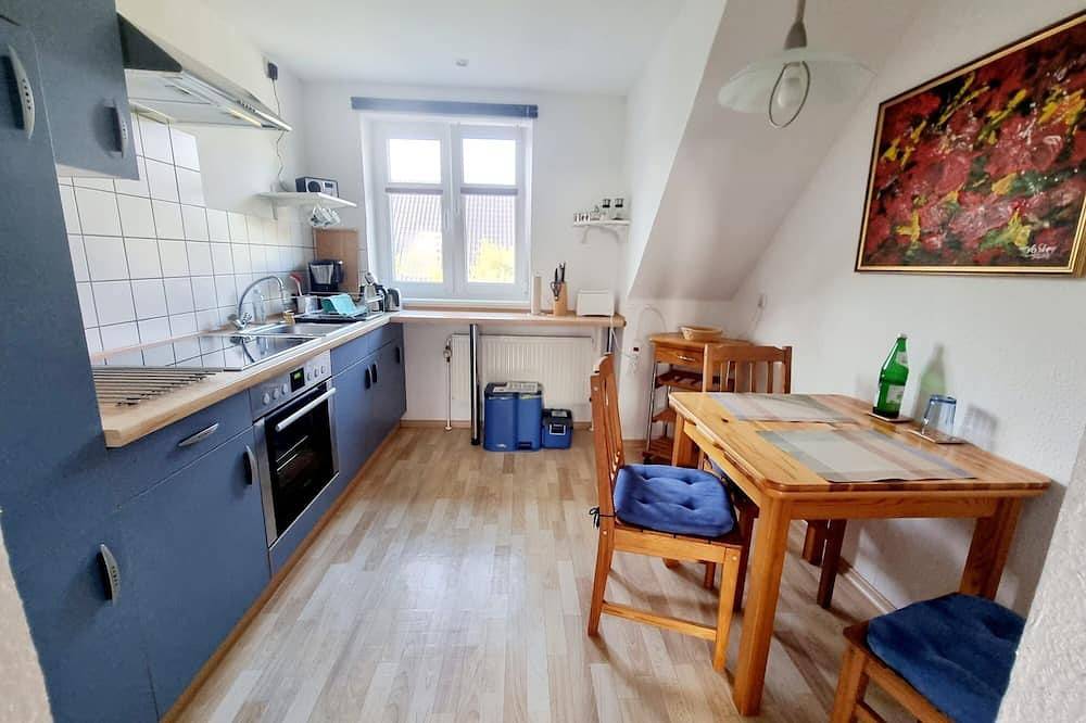 Ganze Wohnung, Beenden Sie den Tag, bei einem Glas Wein und genießen Sie den Sonnenuntergang. in Hattstedt, Nordsee - Schleswig-Holstein