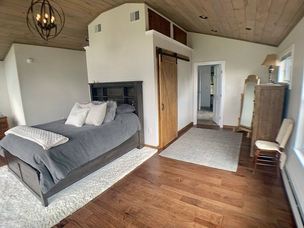 Keuka View Sonnenuntergänge auf Hyatt Hill in Keuka Lake