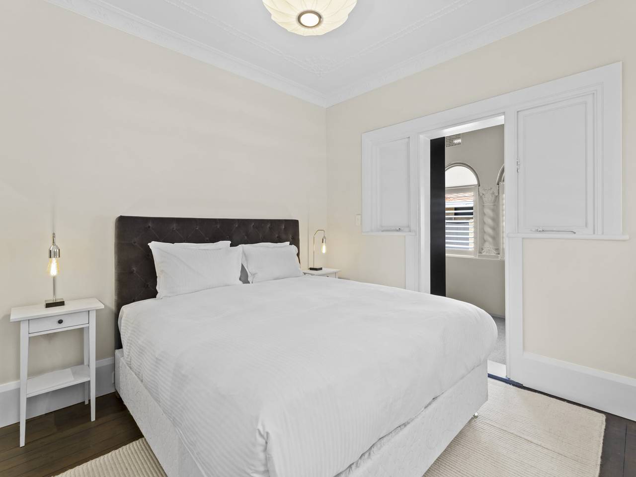 Entire apartment, Comfy 2-Bed Apartment with A/C throughout in Sydney, New South Wales