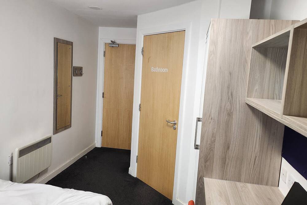 Private Ensuit Room in Coventry, Birmingham e dintorni